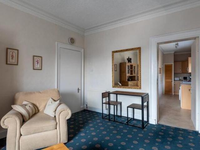 Apartment for sale in Montrose, Barracks
