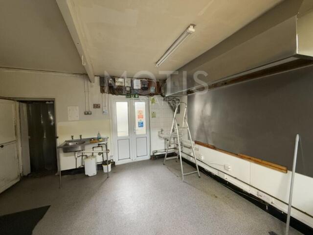Apartment for sale in Folkestone, Kent