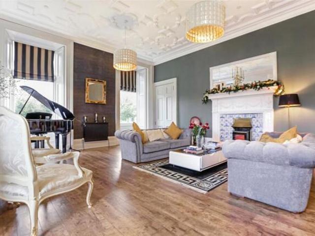 Apartment for sale in Cumbernauld, Scotland