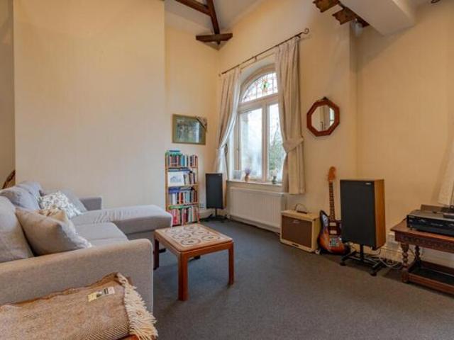 Apartment for sale in Baildon, West Yorkshire