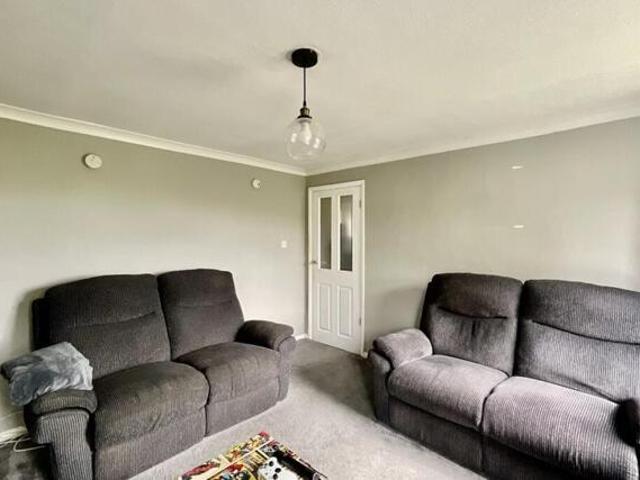 Apartment for sale in Rotherham, Aughton
