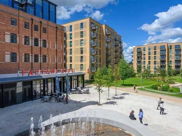Apartment for sale in Slough