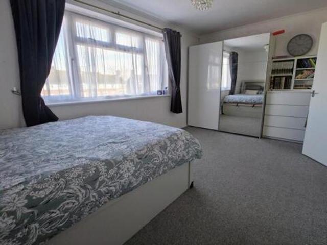 Apartment for sale in South Ockendon, Essex