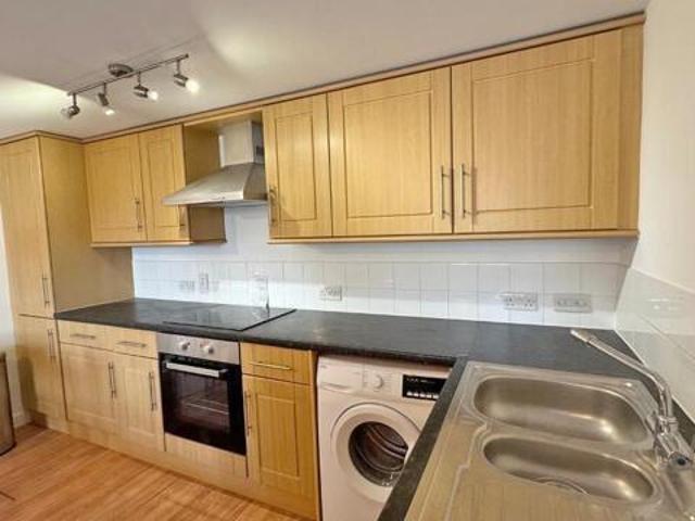Apartment for sale in Abbey Park, Barton In Fabis