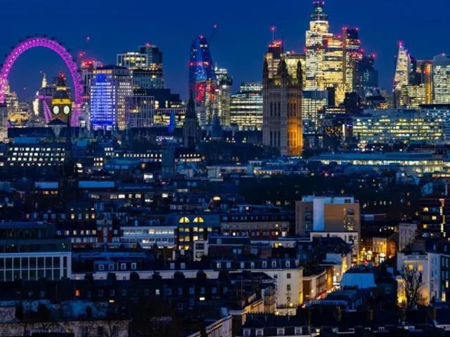 Apartment for sale in Belgravia, Greater London