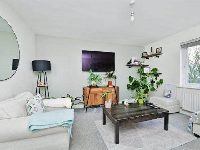 Apartment for sale in Whitchurch, Weir Quay