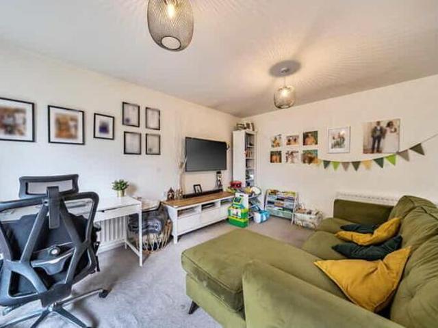 Apartment for sale in South Woodford, Isle Of Man