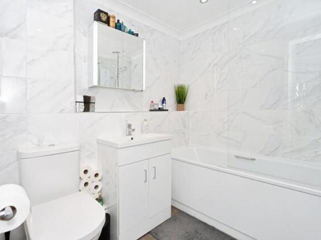 Apartment for sale in West Worthing, Worthing