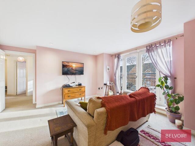 Apartment for sale in Tanyfron, Wales