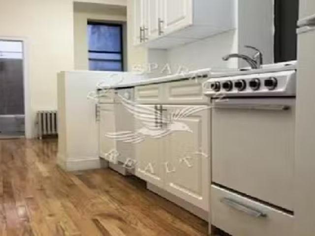 Apartment for rent in Arverne, New York