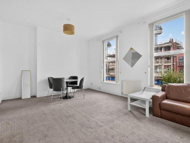 Apartment for rent in Balmoral, Belfast
