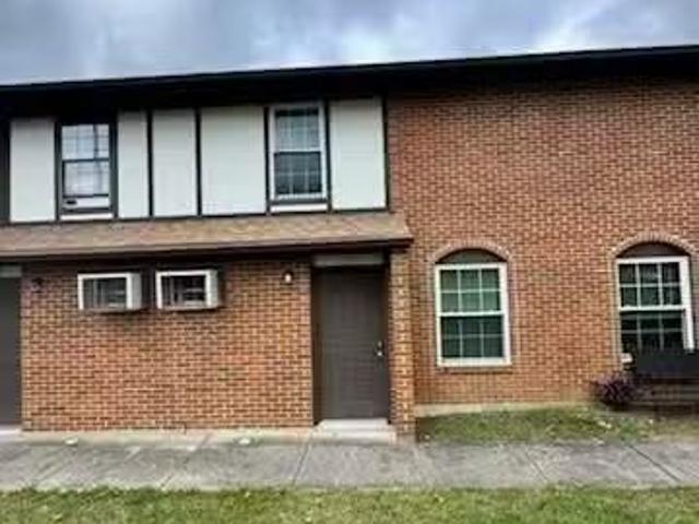 Condo for rent in Fairborn