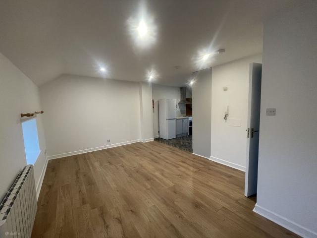 Apartment to rent in Loch Garman, North Tipperary