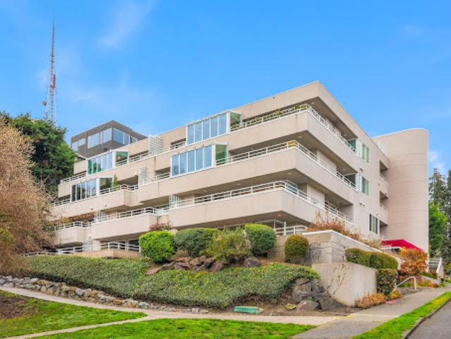 Apartment for sale in Seattle
