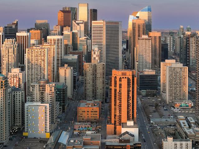 Apartment for sale in Northwest, Alberta
