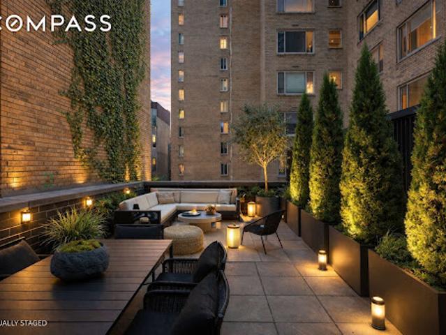 Apartment for sale in Arverne, New York