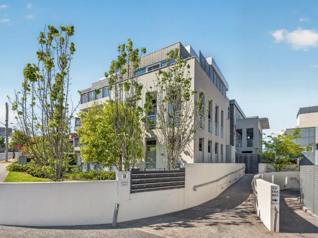 Apartment for rent in Bulleen, Melbourne