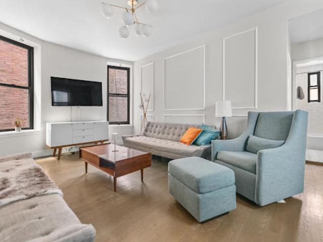 Apartment for sale in New York, Arverne