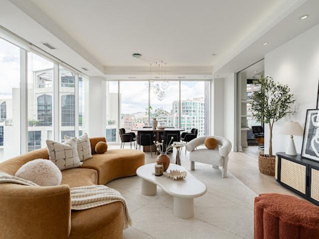 Apartment for sale in Woburn, Ontario