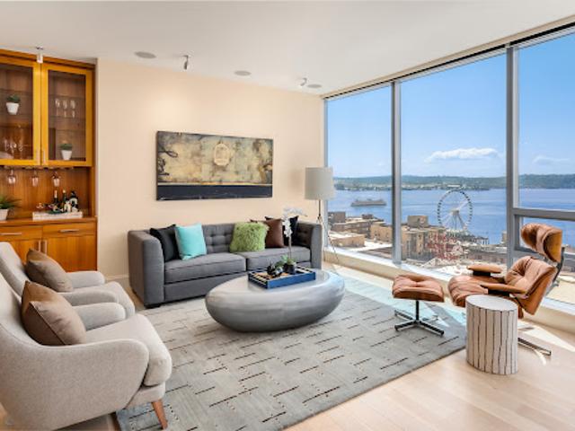 Apartment for sale in Seattle