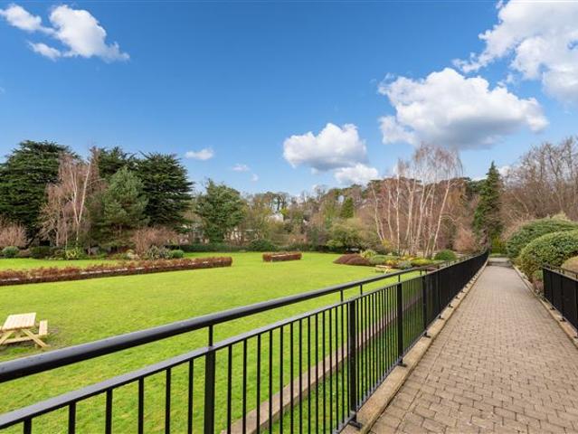 Apartment for sale in Bluebell, North Tipperary