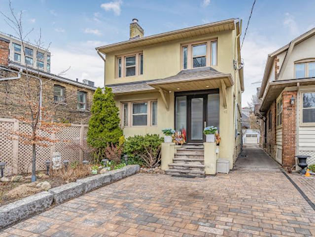 Apartment for sale in Woburn, Ontario