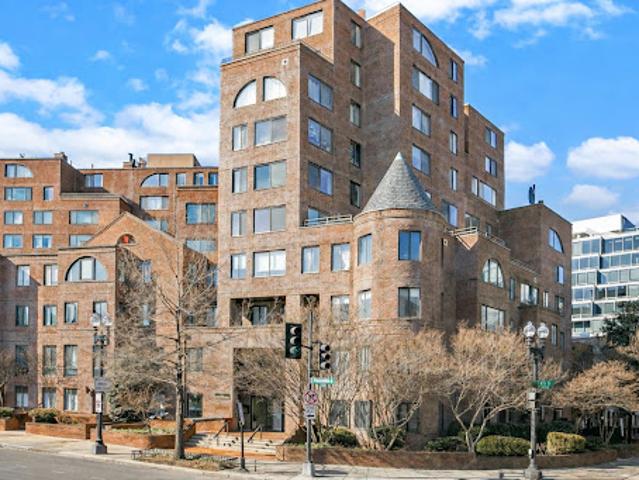 Apartment for sale in Washington, Washington DC