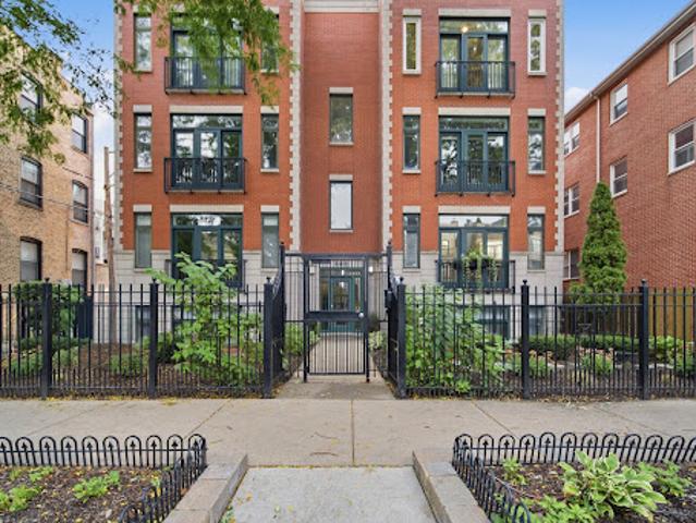 Apartment for sale in Chicago, Cook County