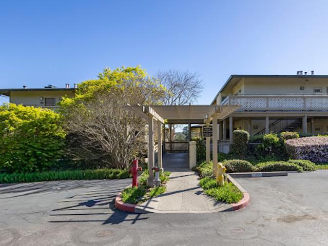 Apartment for sale in California