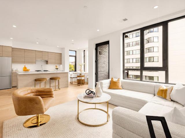 Apartment for sale in Washington, Washington DC