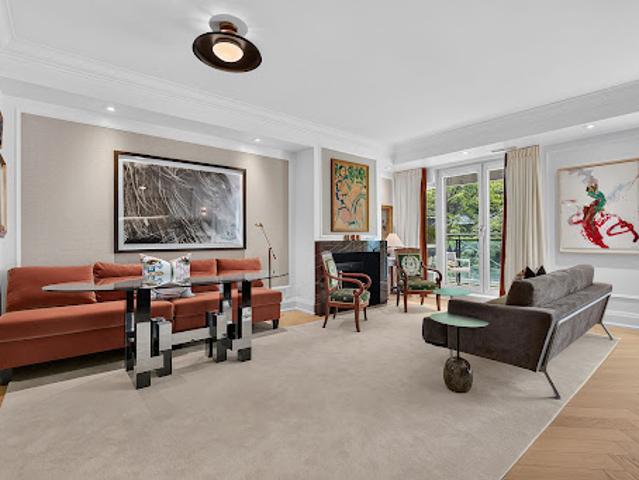 Apartment for sale in Woburn, Ontario