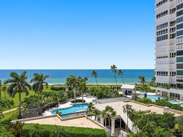 Apartment for rent in Naples, Florida