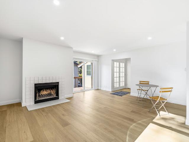Apartment for sale in Santa Barbara, California