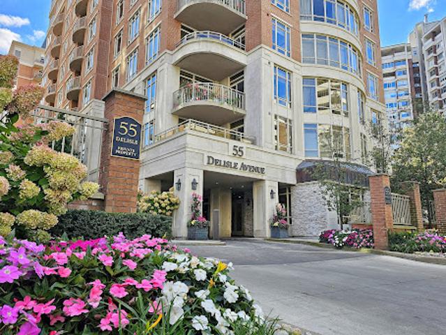 Apartment for sale in Woburn, Ontario