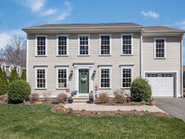 Apartment for sale in Westbrook