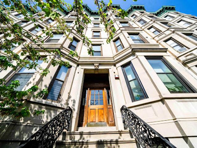 Apartment for sale in Hudson, New Jersey