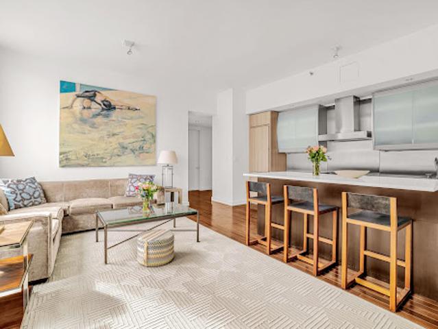 Apartment for sale in Arverne, New York