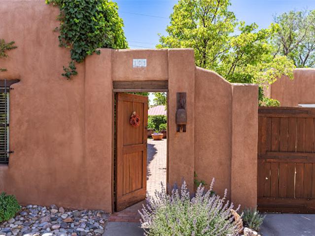 Apartment for sale in Santa Fe, New Mexico