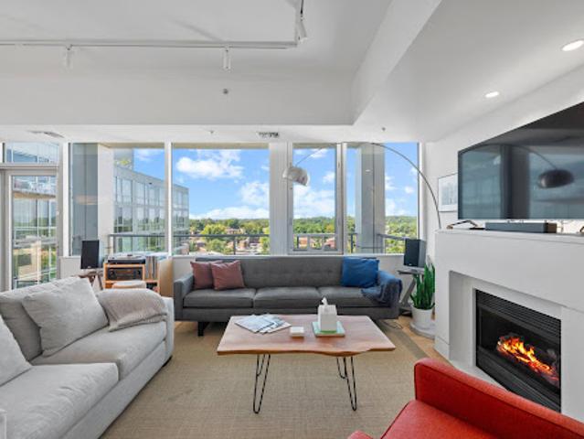 Apartment for sale in Bethesda, Maryland