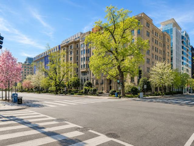 Apartment for sale in Washington, Washington DC