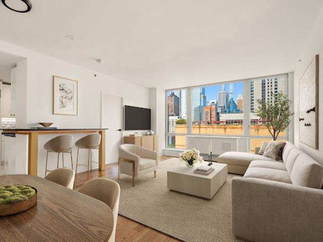 Apartment for sale in Arverne, New York