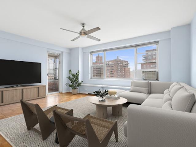 Apartment for sale in Arverne, New York