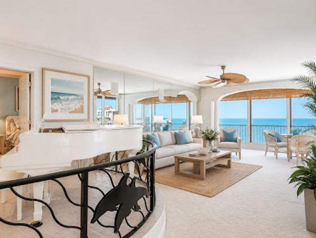 Apartment for sale in Naples, Florida