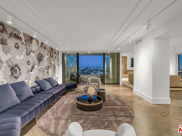 Apartment for sale in West Hollywood, California