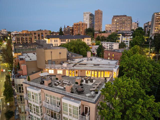 Apartment for sale in Seattle, Washington
