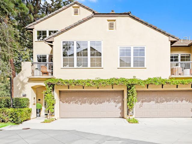 Apartment for sale in Newport Beach, Orange County