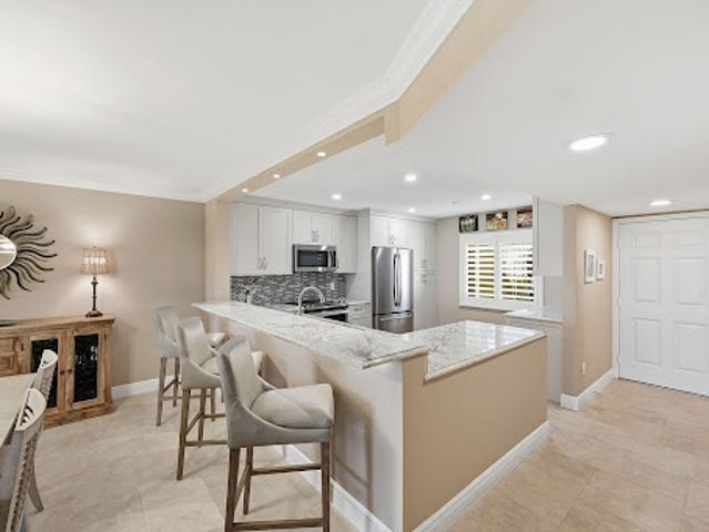 Apartment for sale in Naples, Collier County