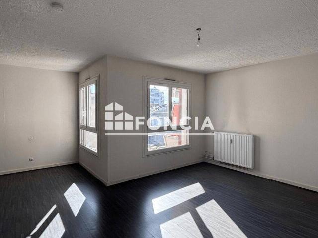 Studio location à Agen, Lot-et-Garonne