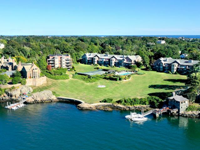 Apartment for sale in Newport, Rhode Island