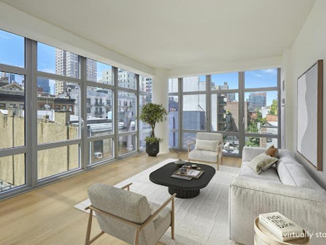 Apartment for sale in Arverne, New York